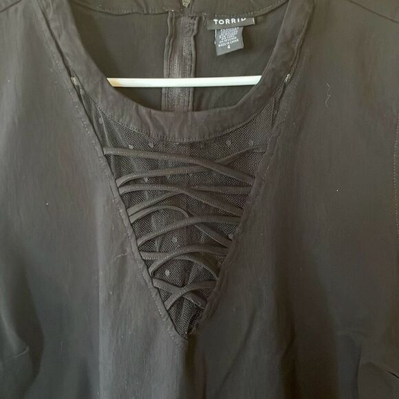 Torrid Black Woven Lace-Up Peplum Top Size 4X - Picture 4 of 9